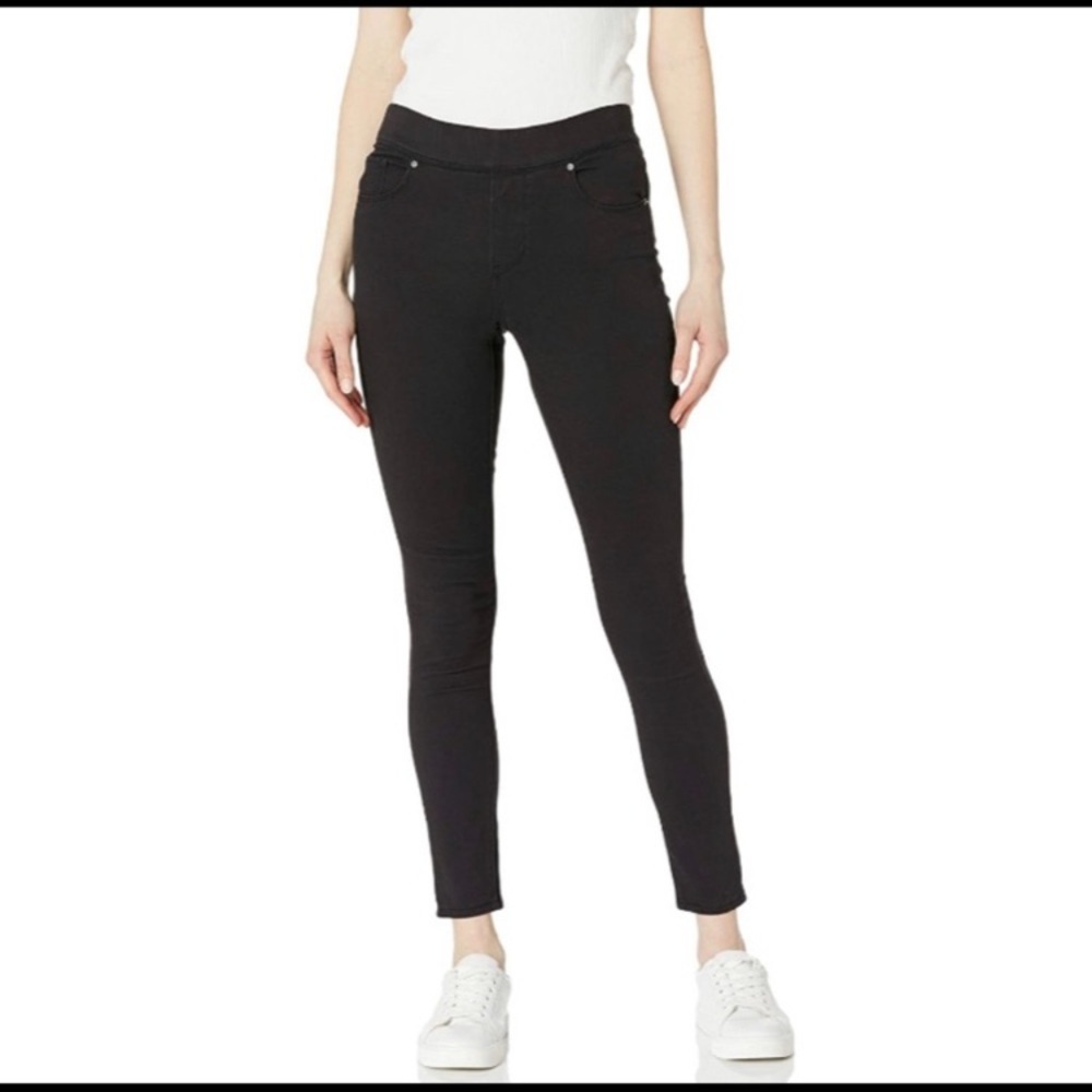 Levi's Classic Black Leggings